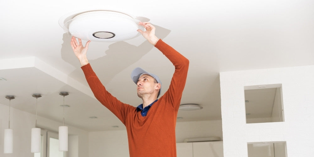 applique murale au plafond