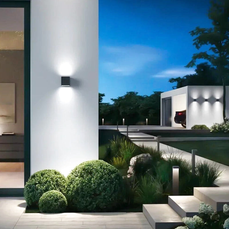 applique murale extérieur cube