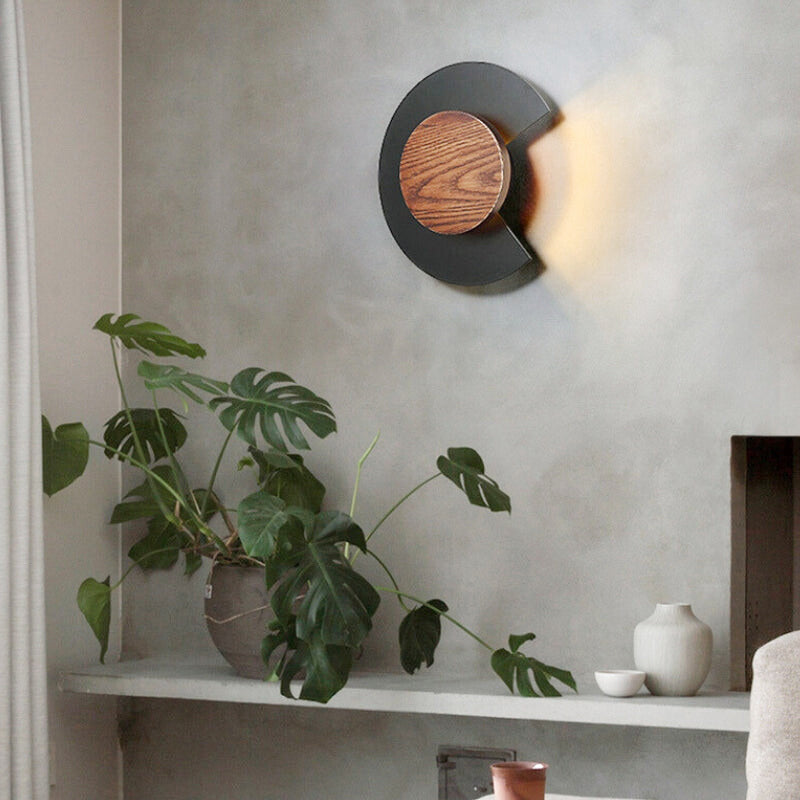 applique murale noire et bois