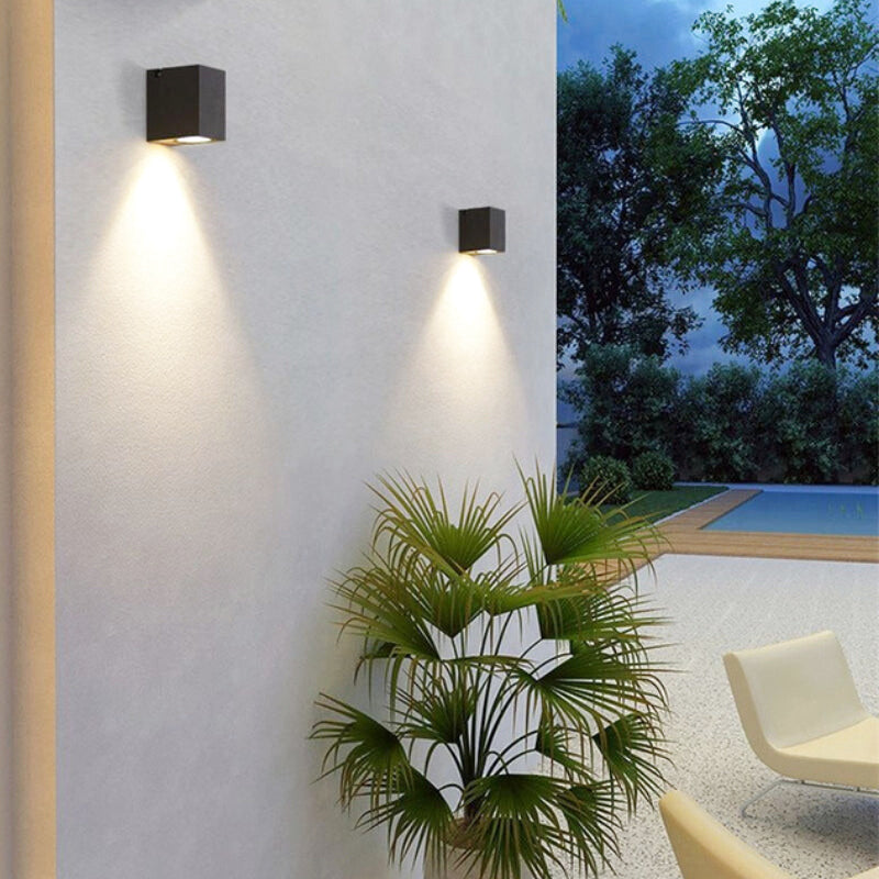 Applique Murale Robinet Extérieur