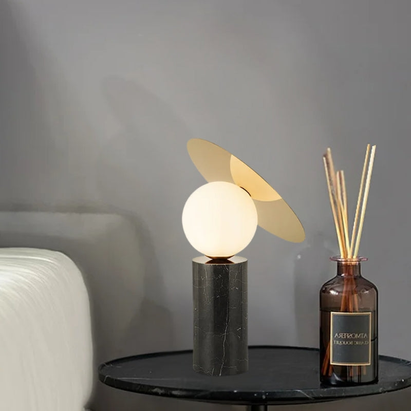 lampe boule a poser 1