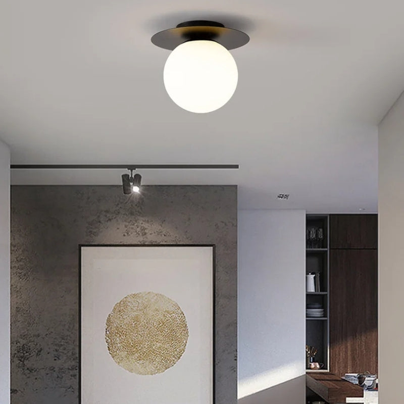 Plafonnier boule blanche 5