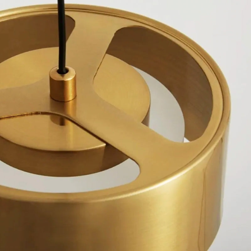 suspension minimaliste 10