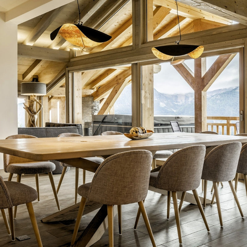 suspension noir et dore 1