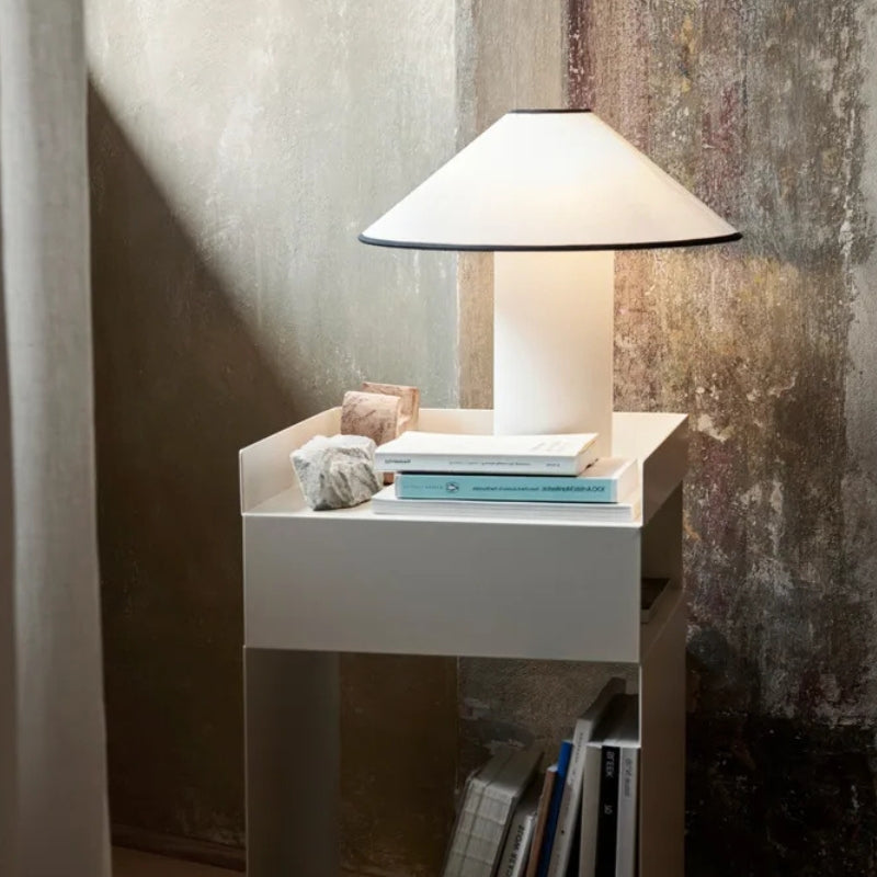 lampe a poser blanche design 4