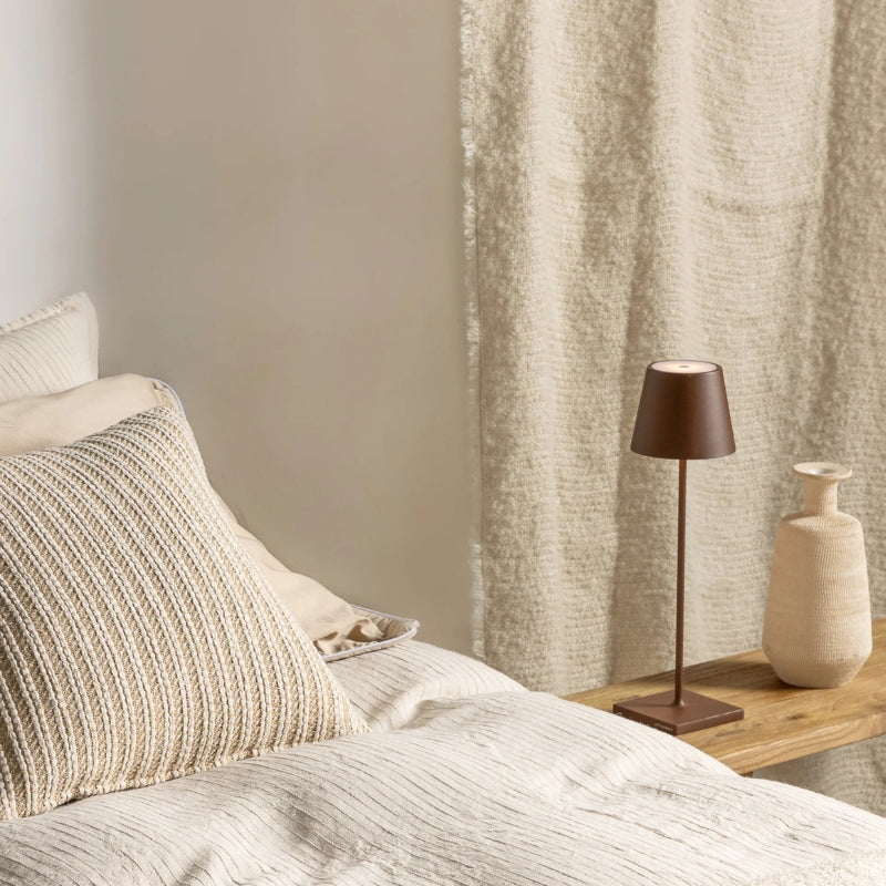 lampe a poser rechargeable  6