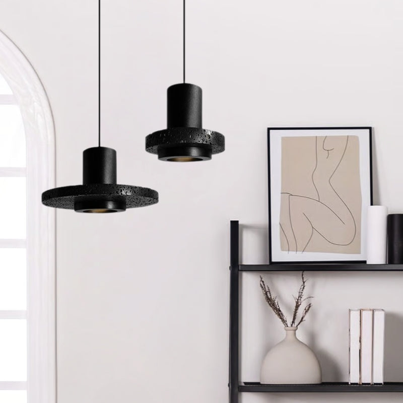 suspension noire cuisine